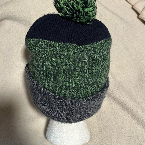 47 NFL Seattle Seahawks Football Beanie Winter Hat - Picture 8 of 10
